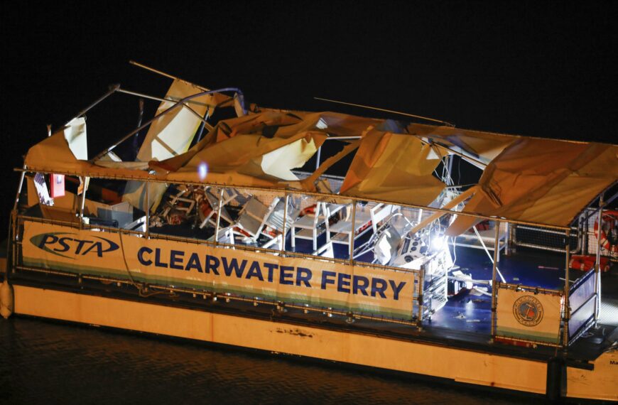 Ferry Crash Horror in Florida