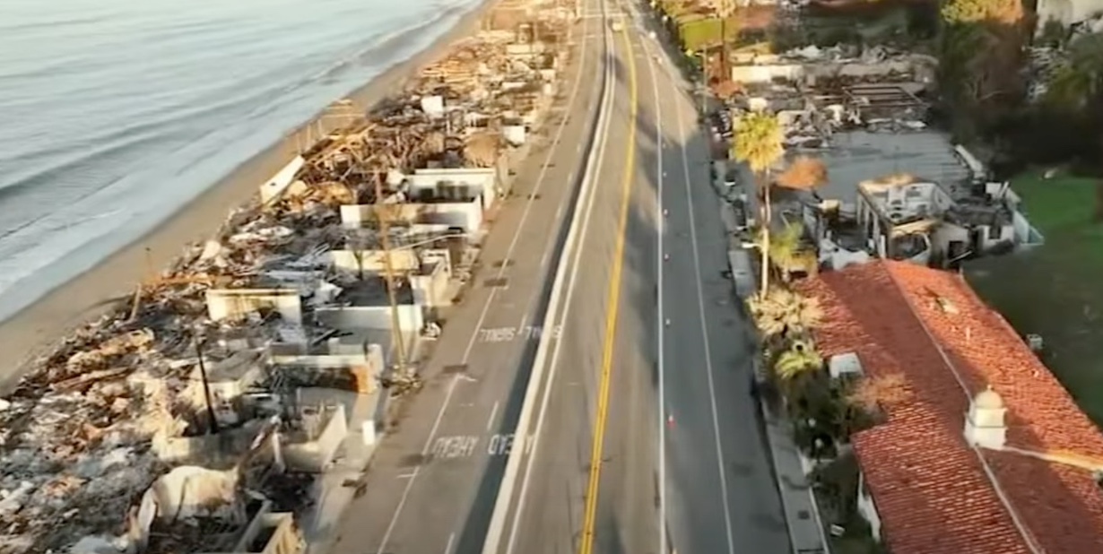 Pacific Coast Highway Reopens Ahead of Memorial Day Weekend (Photo: ABC7/YouTube)
