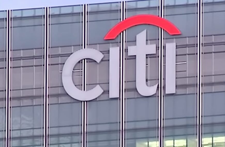 Citigroup Mistakenly Credited a Customer Account with $81T