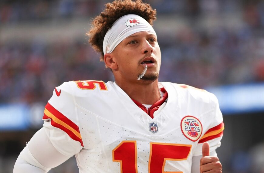 NFL’s Top 20 Highest-Paid Players Revealed: Mahomes Tops List 2025