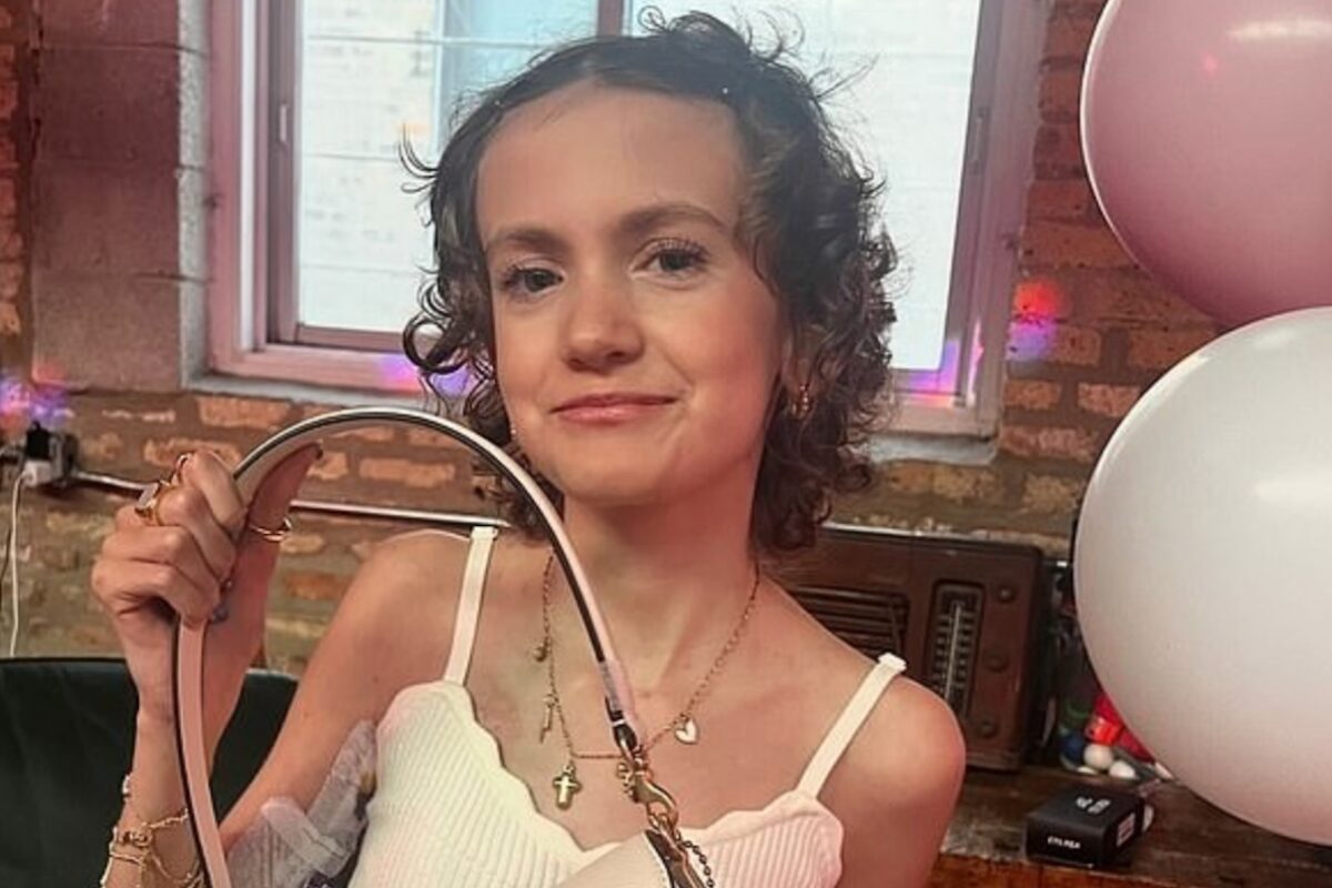 Teen Influencer Zuza Beine Dies After Long Cancer Battle, Inspiring Millions Online