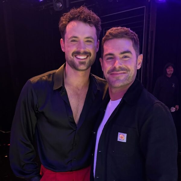 Zac Efron DWTS cheering for brother Dylan during semi-finals